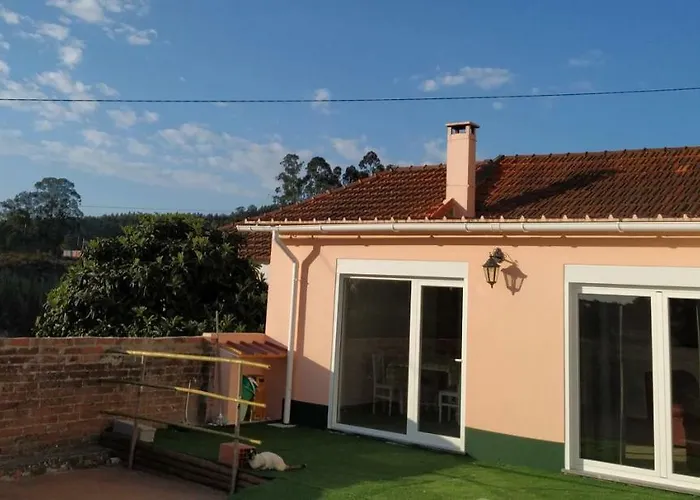 Casa Da Tia Dulce Holiday home Pataias